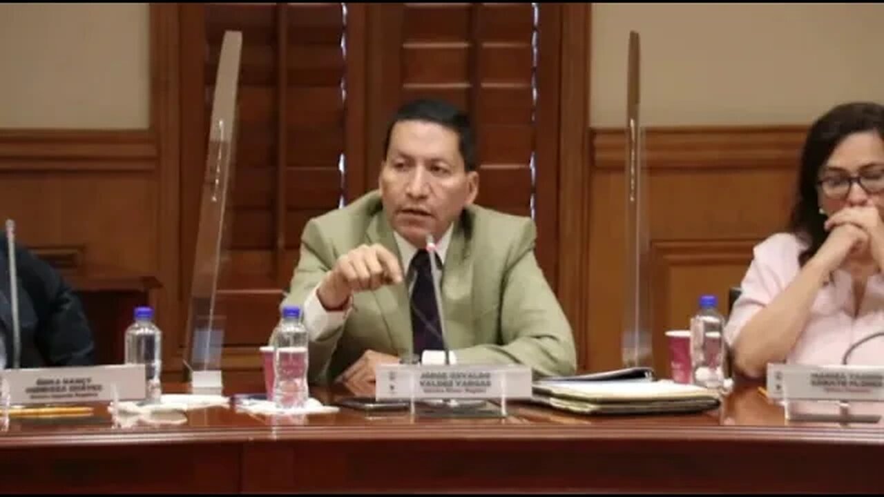 Denuncian a exalcalde de Nuevo Laredo