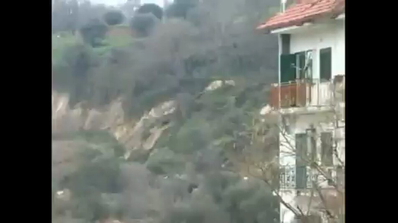 OMG!! When mother nature gets angry😱😖