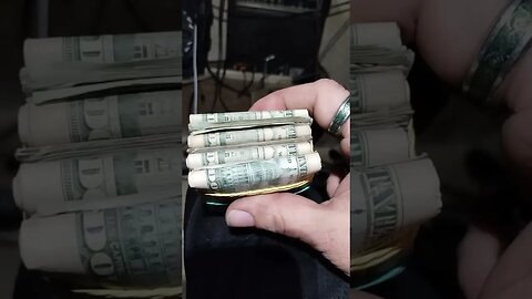 GUESS THE AMOUNT WITHIN 20 TO WIN FREE 20 GIFT CARD! WINNER 5.1.23