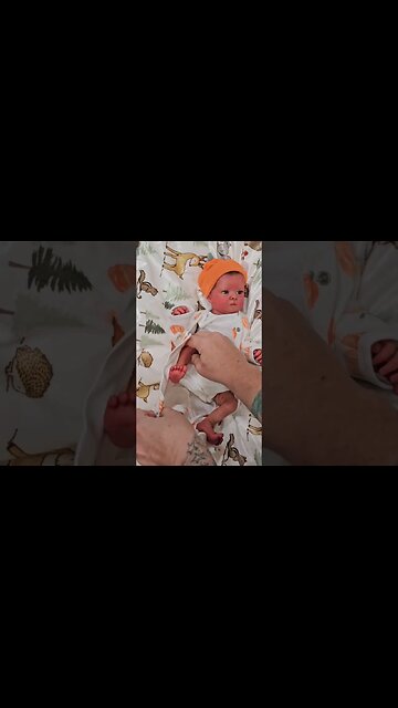 Changing Preemie Realistic Reborn Baby Doll