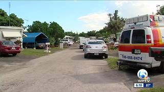 Man found dead in a Lake Worth yard