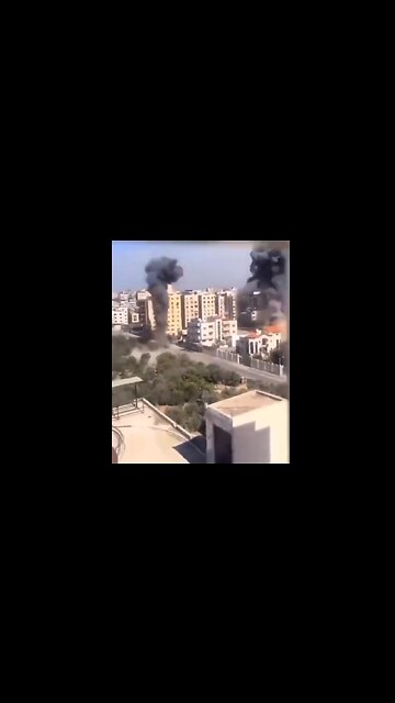 Isrealis Drop Bunker Busters On Underground Hamas Weapons Depot…Causing Explosions Under The Streets