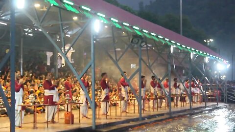 Ganga aarti #ganga #aarti #bhakti #pray #rishikesh #vlogs #gangariver #river #trip #tour #aastha