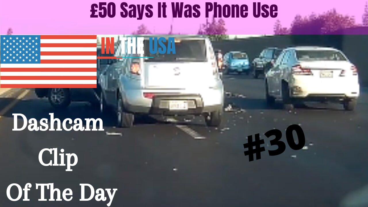 Dashcam Clip Of The Day #30 - World Dashcam - £50 Says It Was Phone Use