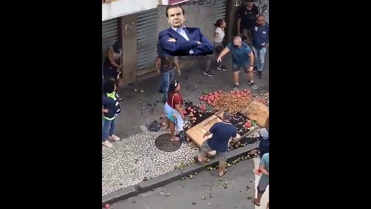 Pretorianos perseguem os camelôs