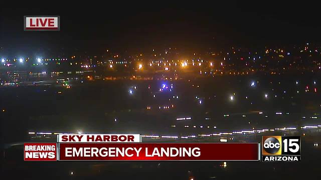 Possible engine problems forces plane to return to Sky Harbor