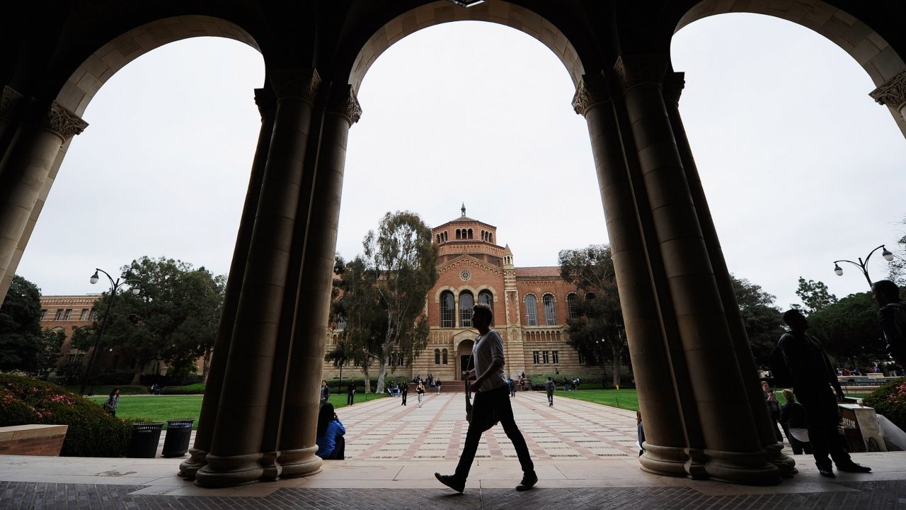Fraternities Crack Down On Hard Liquor After Alcohol-Related Deaths