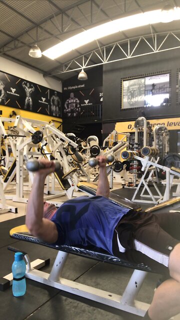 Faça isso e evite lesões na coluna