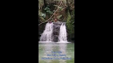 Jumping Trip at Twin Falls