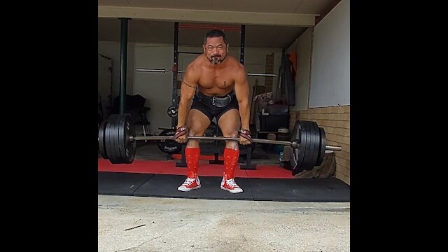 VLog Warm ups 23 June 2021. Deadlifts