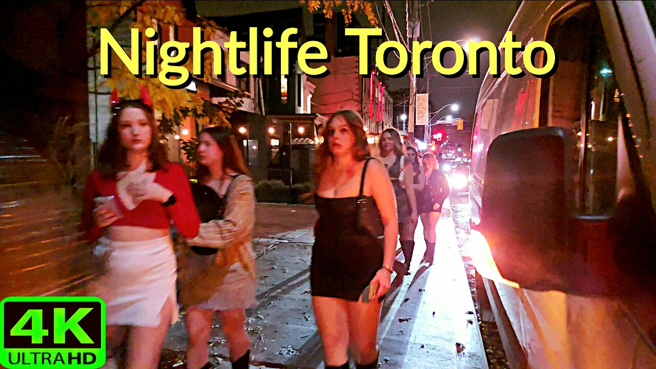 【4K】Lively Nightlife Downtown Toronto Canada 🇨🇦 🍁