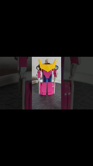 Retro Hot Rod (Animation Accurate Colors) vs Original Walmart Reissue G1 Hot Rod - Rodimusbill Short