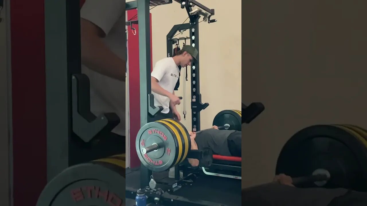 Don’t forget to train your upper body!