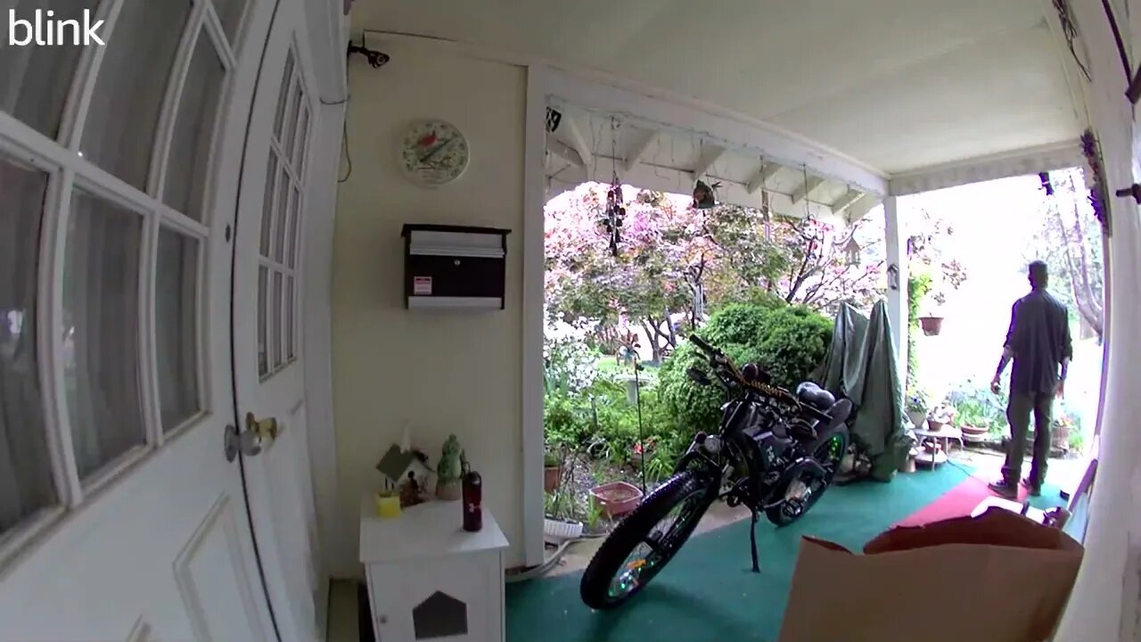 NORTH_VIDEO_DOOR_BELL_2023-04-30T14_47_02-0400.mp4