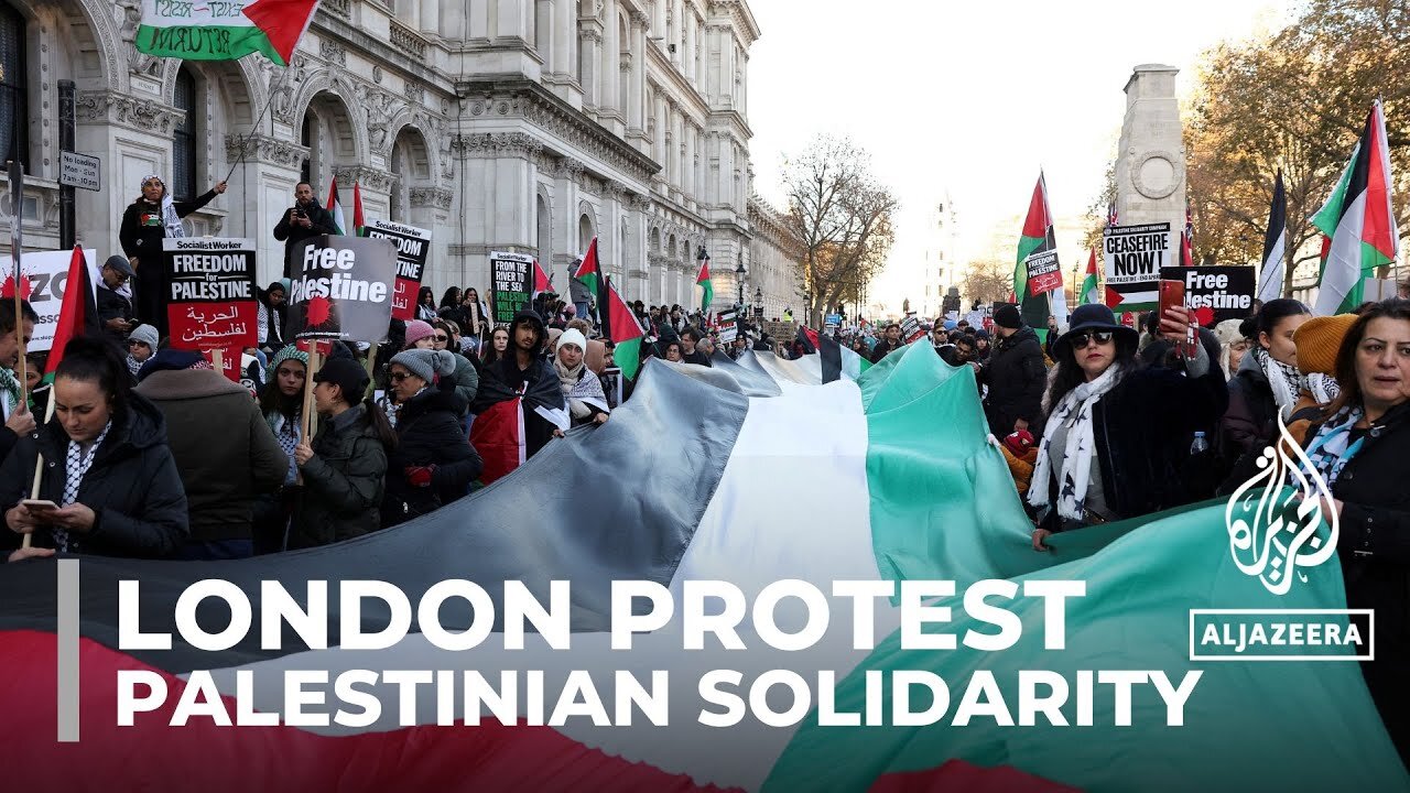 More than 100,000 back on the streets of London for Gaza