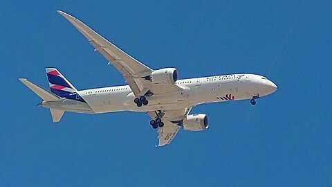 Boeing 787-9 Dreamliner CC-BGQ coming from Guarulhos to Fortaleza