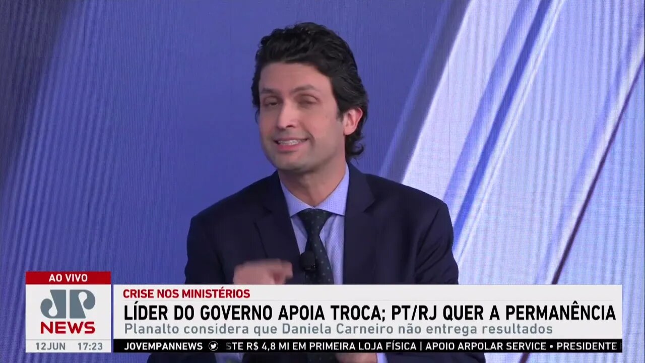 Jaques Wagner apoia troca no Turismo; Lula acena com permanĂȘncia de Santana no MEC