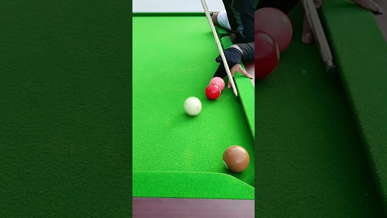 Real Snooker Amazing Kiss Shot #snooker #billiards #best #shorts