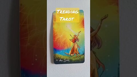 HOW DOES THE SUN CARD AFFECT YOU? * TRENDING TAROT | IN YOUR ELEMENT TV