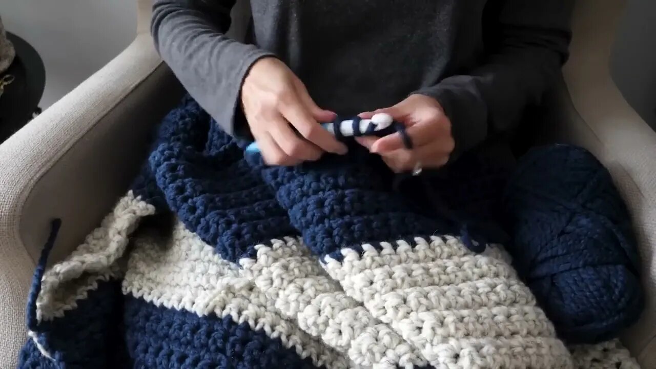 How to Crochet a Blanket Step-by-Step