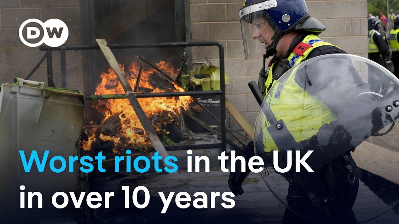 UK riots: How are the violent far-right groups organizing themselves? | DW News