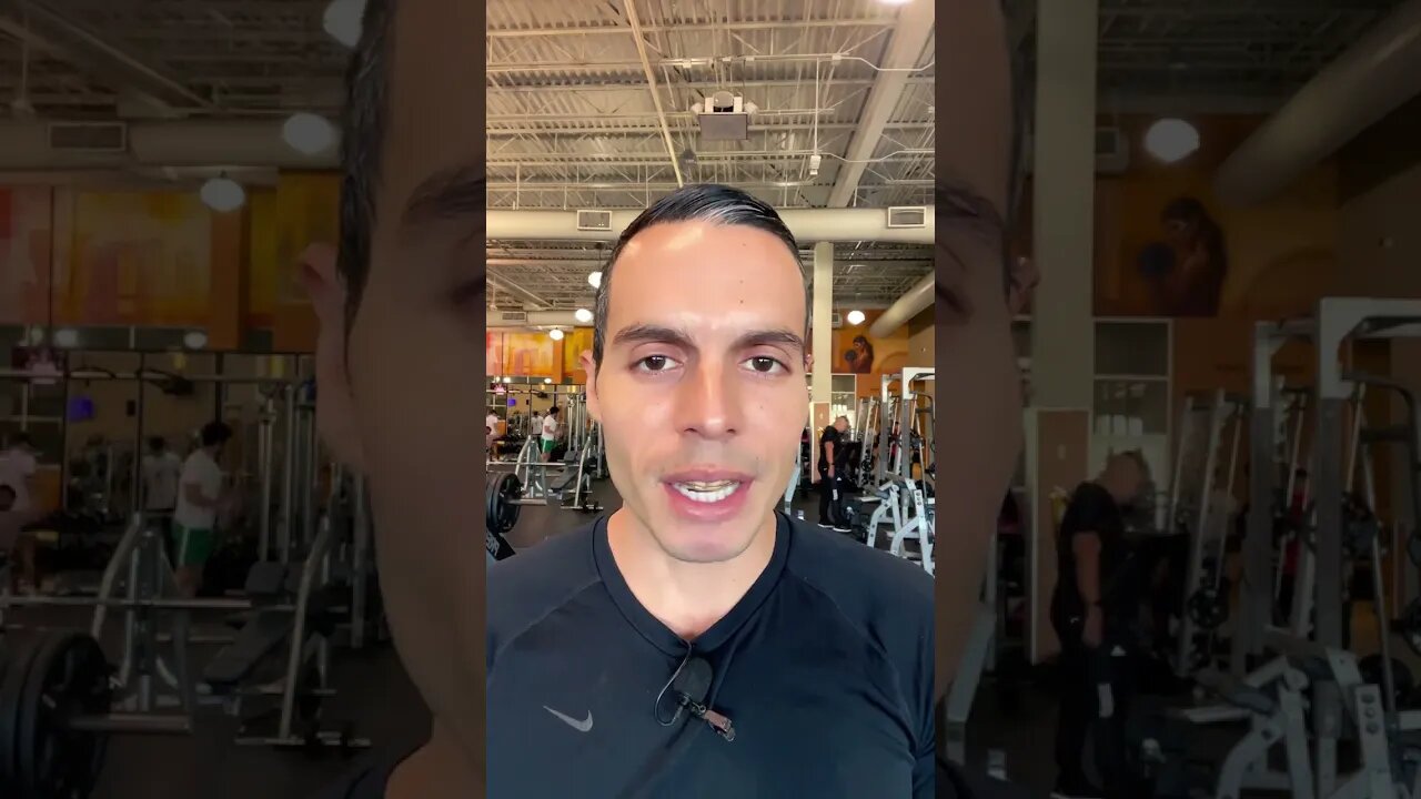 How I stay in shape and build cash flow with the internet? MASTER INVESTOR #shorts #investing #free