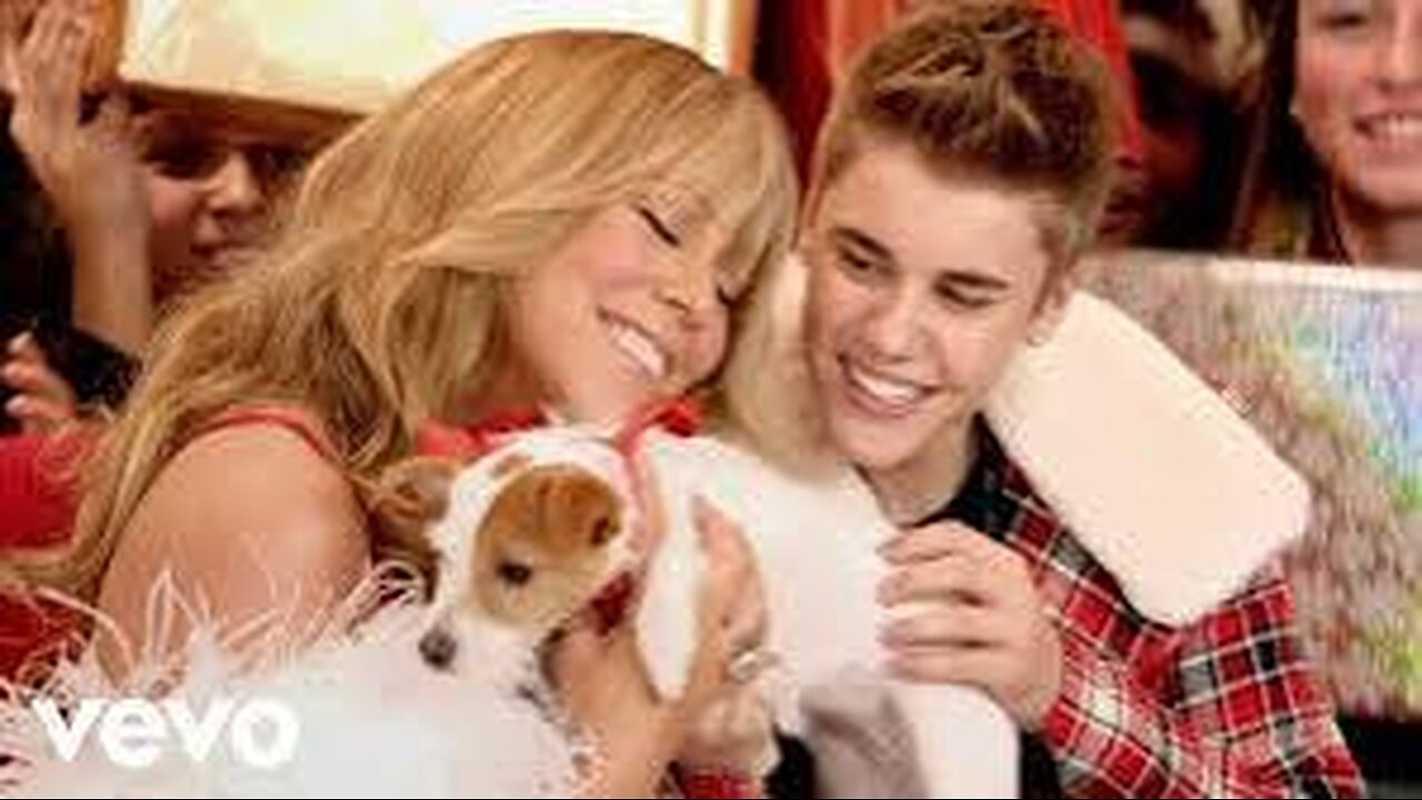 Justin Beiber / Mariah Carey - All I Want For Christmas Is You (SuperFestive!) (Shazam Version)