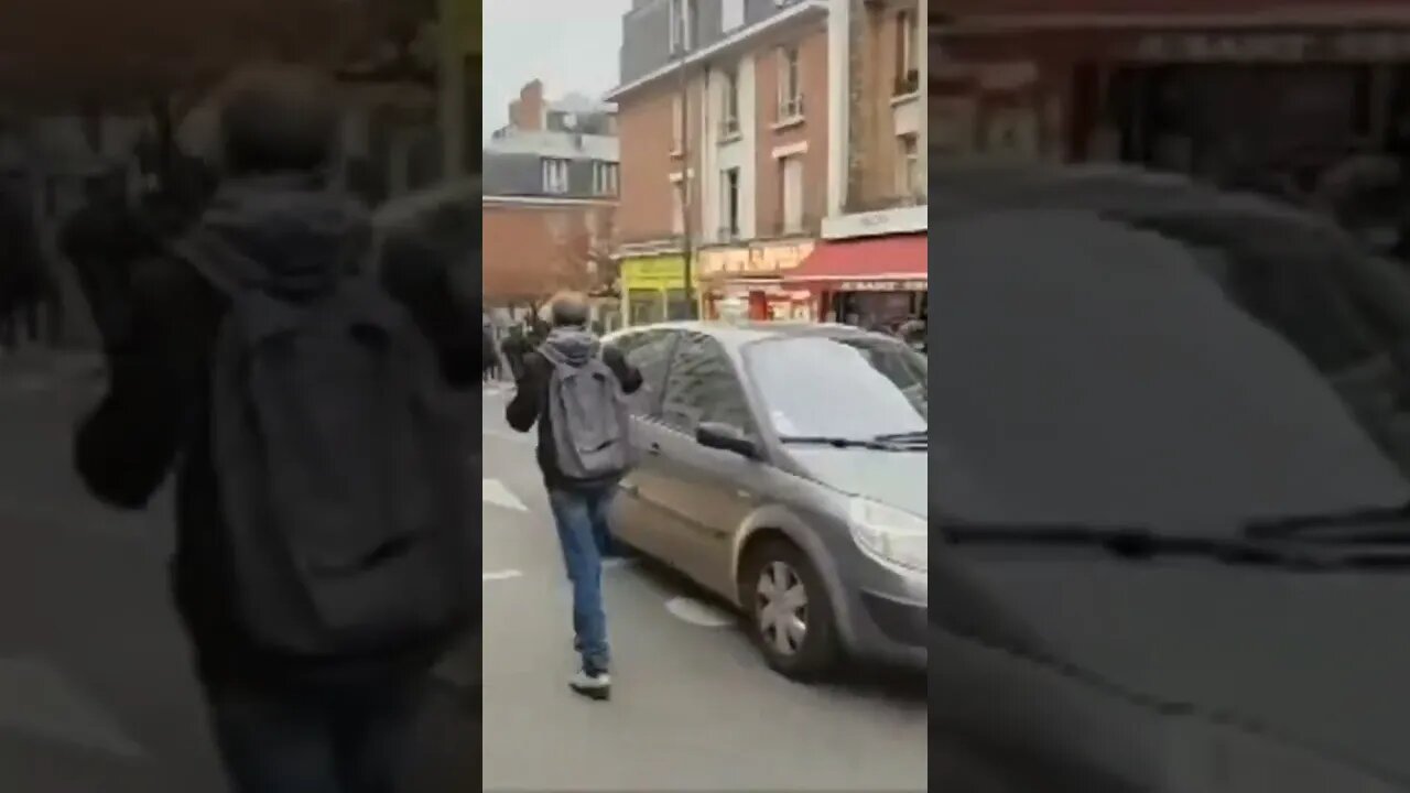 "Course Poursuite" 🚨 👮🏻‍♀️ 👮‍♂️ 👮🏻‍♂️en fin de Manif