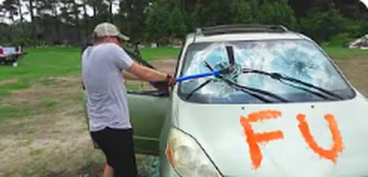 Destroying My Friend's Car And Surprising Him With A New One - Slime