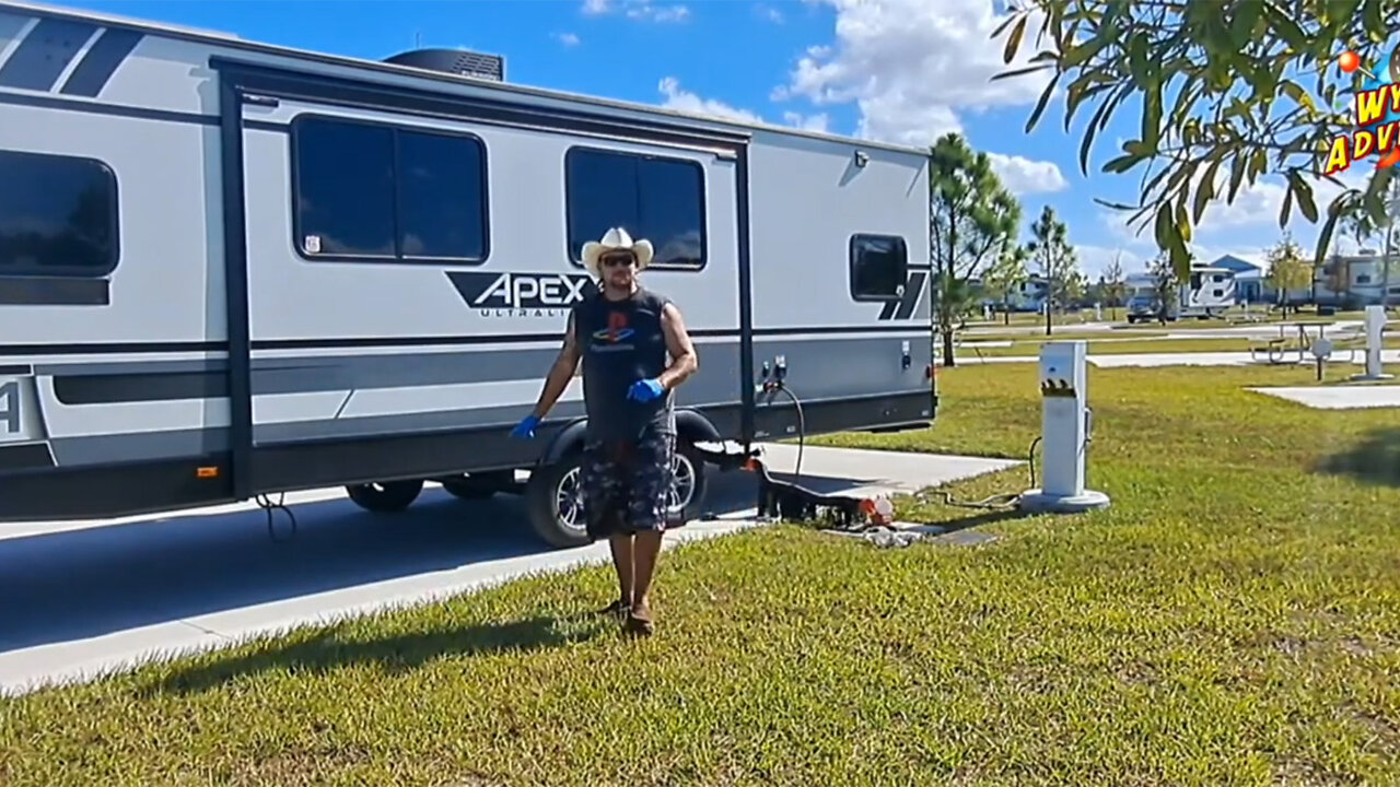 Booking Shenanigans at Florida RV Resort (Part 1)