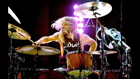 Taylor Hawkins dead: Foo Fighters drummer dies at age 50 (Safe & Effective)