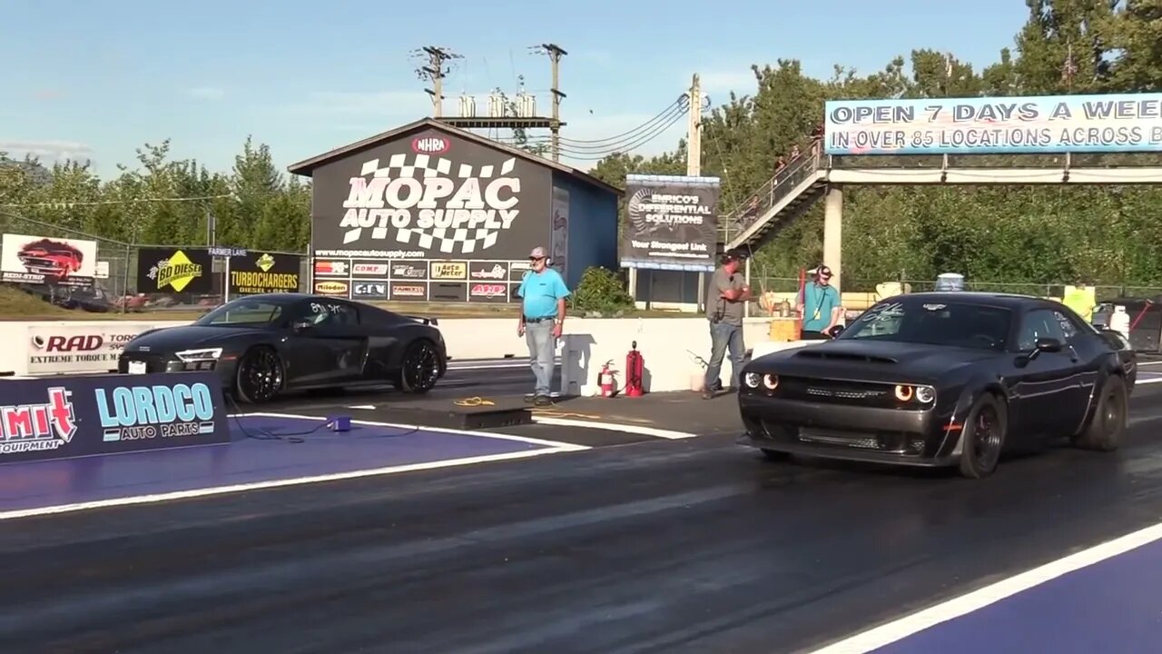 Muscle cars vs Supercars Domestic vs Import - drag racing-1