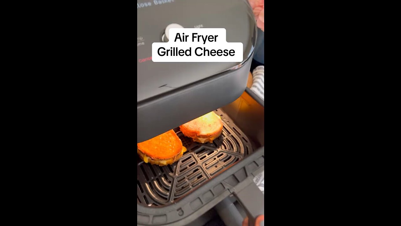 Airfryer Grilled Cheese | Easy Recipes