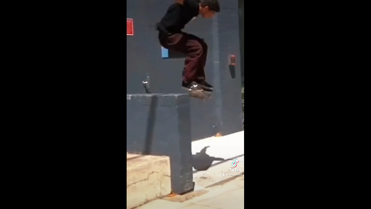 Cool skateboard tricks