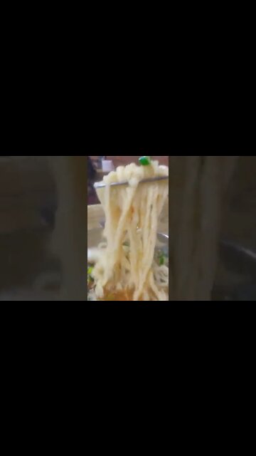 #cooking #food Eat on a calm day before the rain reguler hand-shack flour dough noodle soup in korea