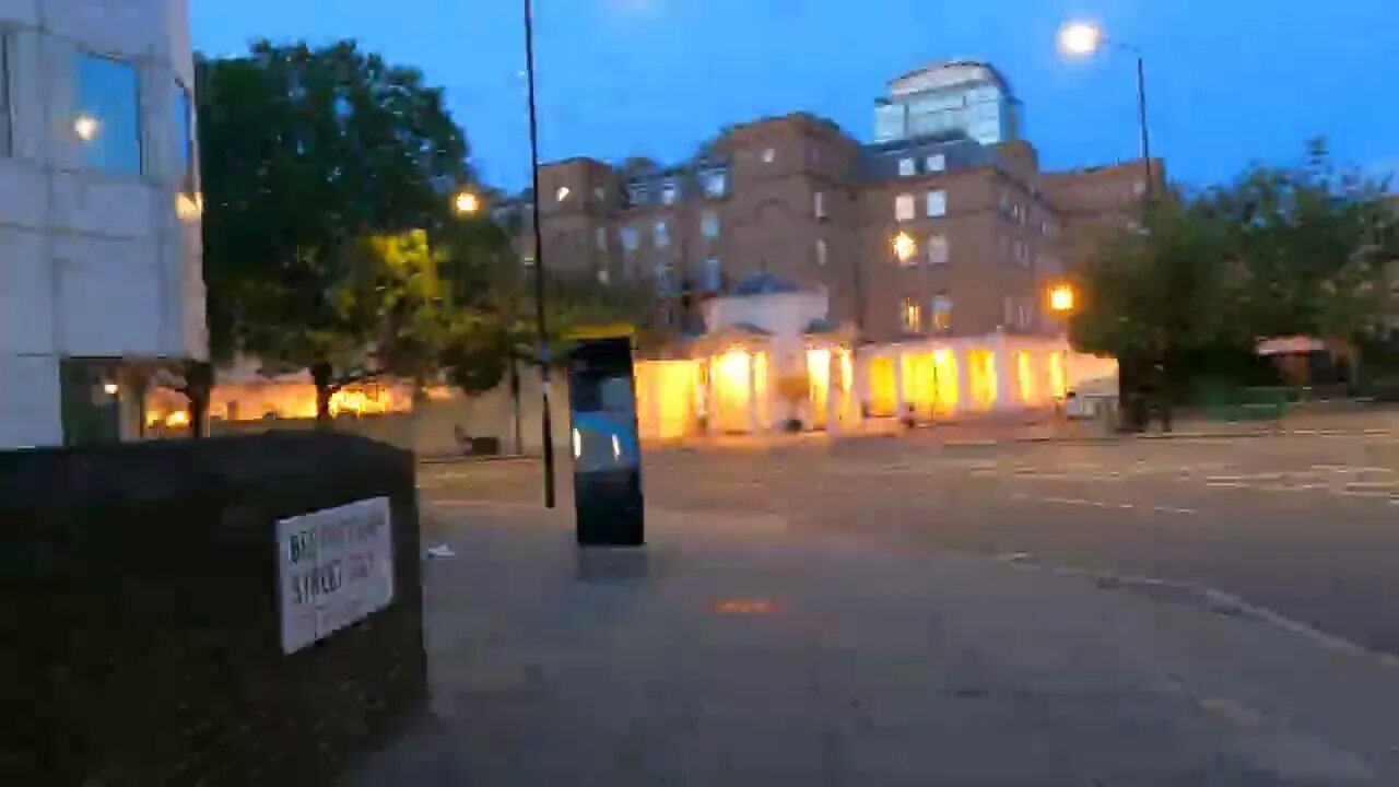 walking at night. London speedlapse GoPro 12th July 2023