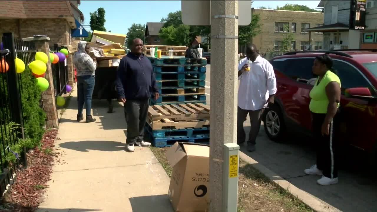 32K Pounds of Food Given Out At Food Pantry
