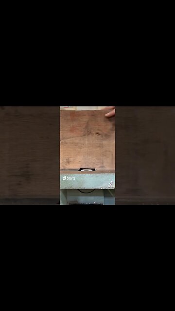 Square a wood board #shorts #shortvideo #trending #subscribe #woodworking
