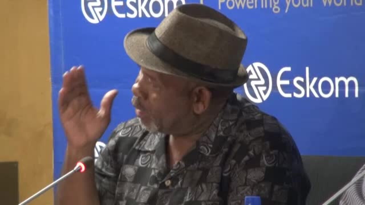 SOUTH AFRICA - Johannesburg - Eskom Press Briefing (Video) (beo)