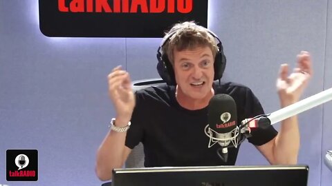 Talk Radio - Kellie-Jay calls in to Matthew Wright