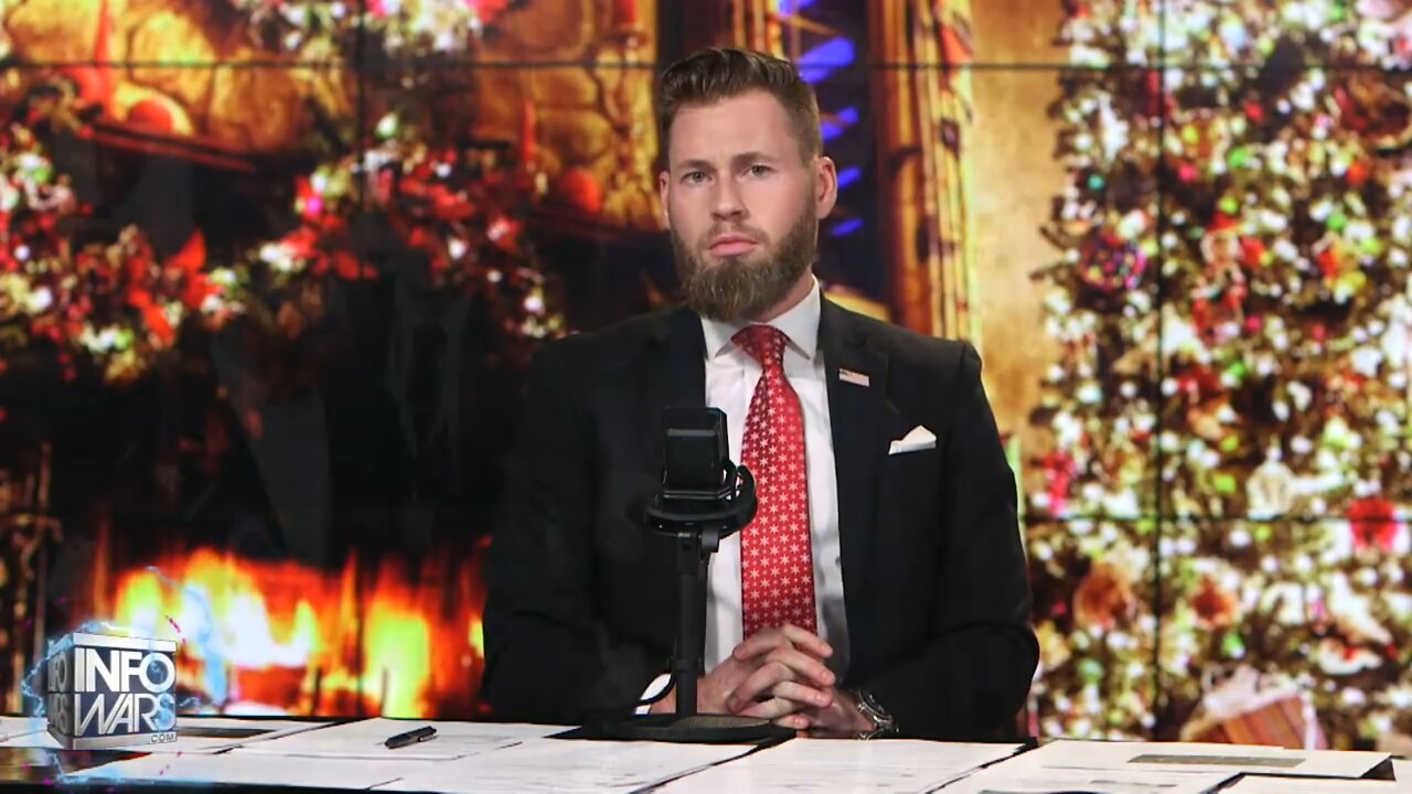 WAR ROOM (Full Show) Tuesday - 12/20/22