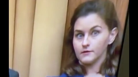 What is going on with Plaskett’s AIDE’s EYES?! 👀