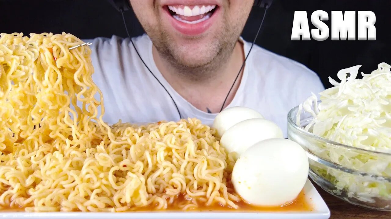 ASMR EATING RAMEN NOODLES + BOILED EGGS + CABBAGE SALAD IN SAUCE | ASMR EATING SHOW MUKBANG