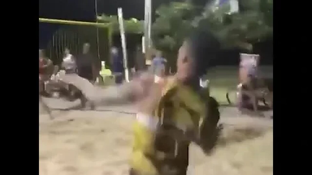 QUE RALLY!!! TODO MUNDO PAROU PRA VER #futevôlei
