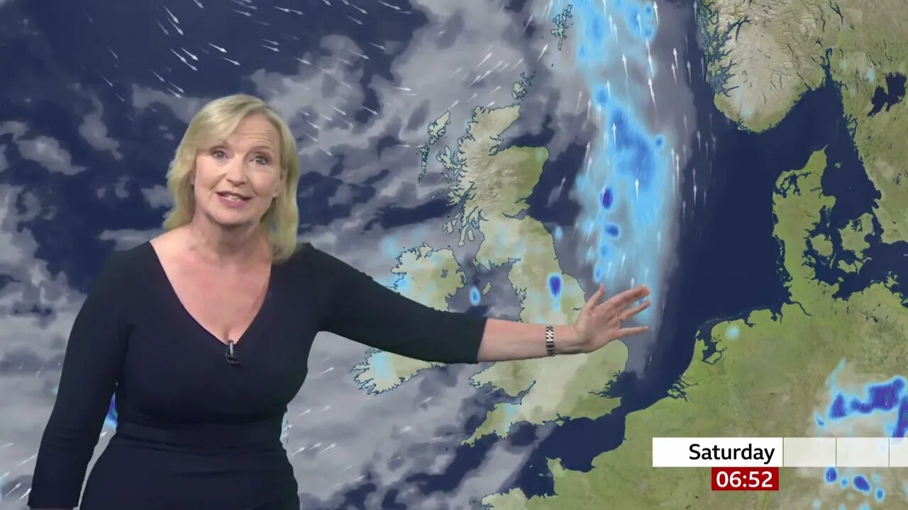 Carol Kirkwood Tight Dress 20220728