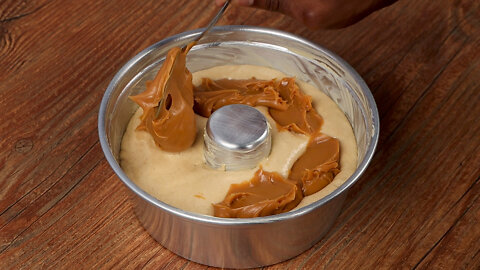 Once baked, you'll love the result! Amazing and delicious churros cake