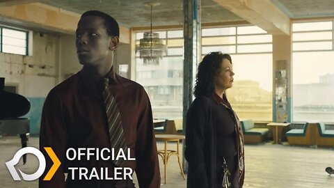 EMPIRE OF LIGHT Trailer (2022)
