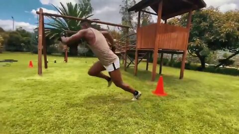 Antonio Valencia treinando em casa - 01/10/2020