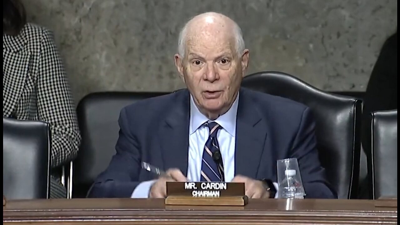 Democrat Senator Proves His Hate For The First Amendment