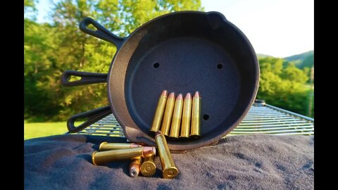 4570 GOVT - Cast Iron Skillets